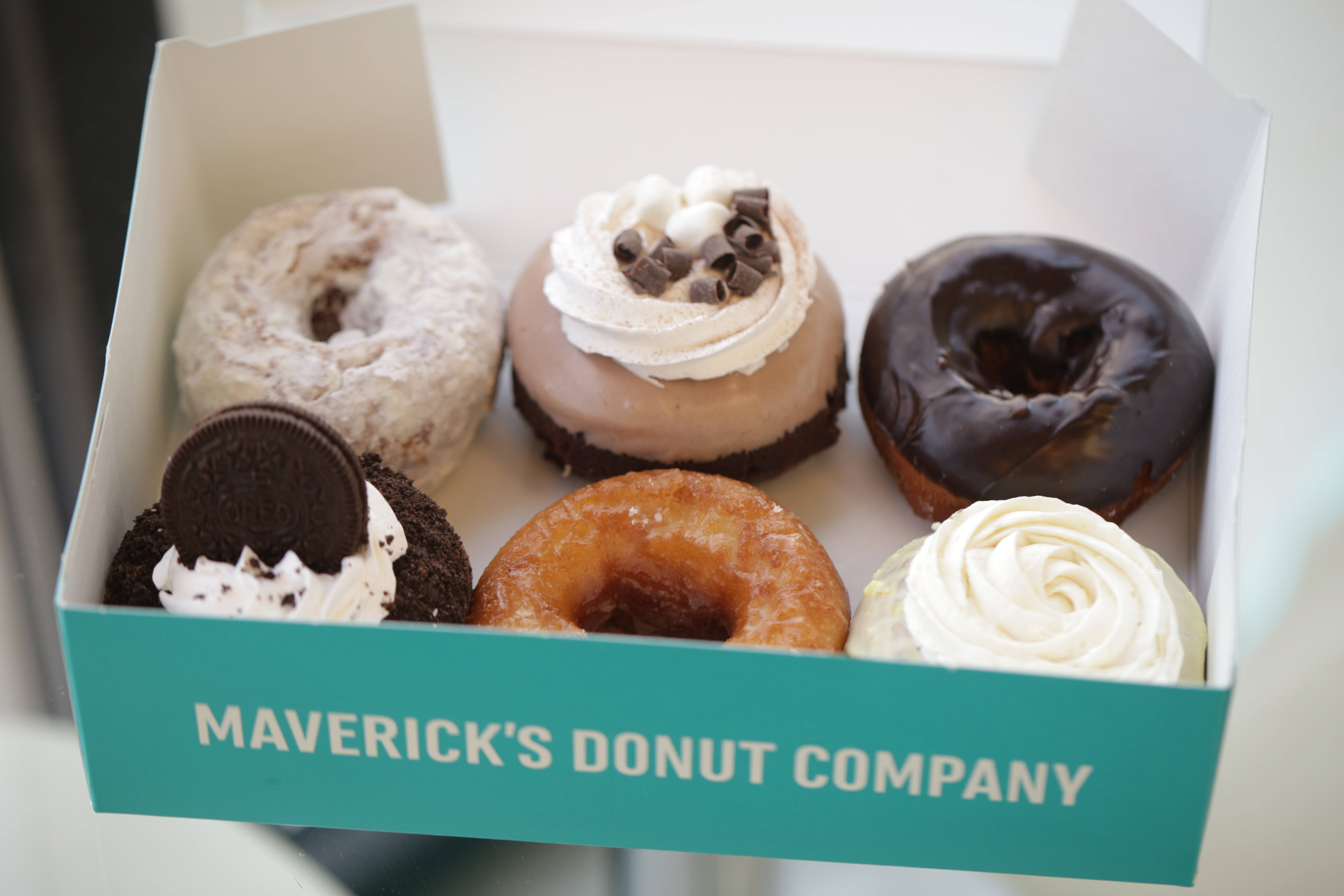 6-Pack Mixed Donuts (online-Oakville) | Maverick's Donut Company